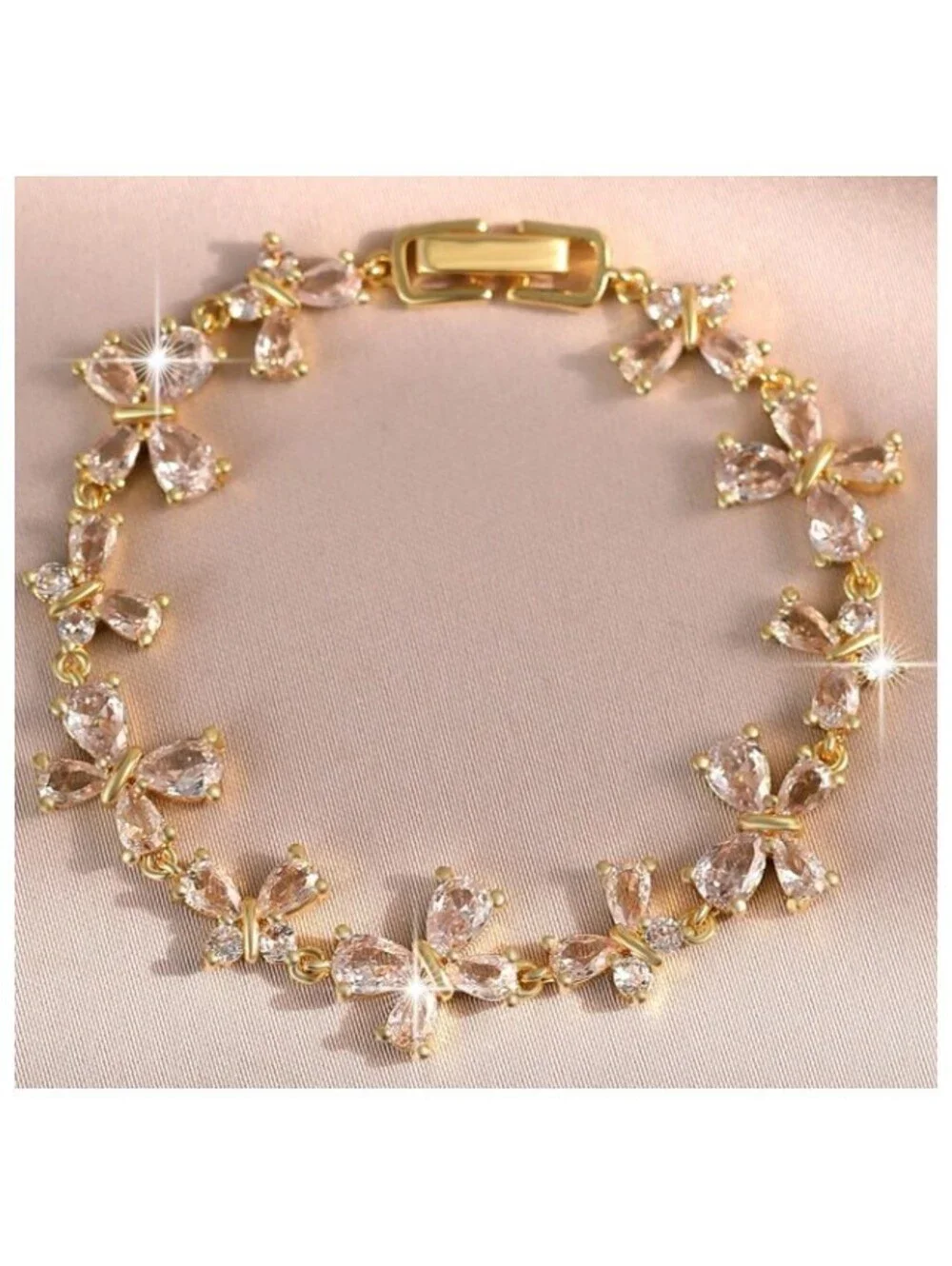 Teardrop bow - Bracelet - Gold - CZs - 7